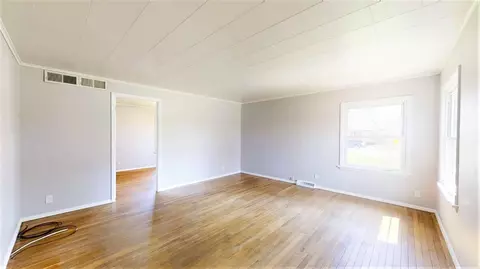 304 N Jay St, Griffith, IN 46319 photo 25