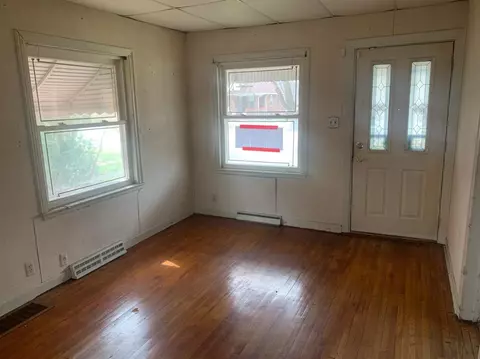 755 Hanley St, Gary, IN 46406 photo 5