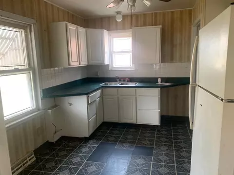 755 Hanley St, Gary, IN 46406 photo 6