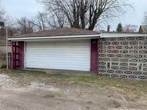 755 Hanley St, Gary, IN 46406 photo 3