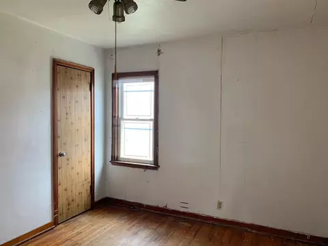 755 Hanley St, Gary, IN 46406 photo 8