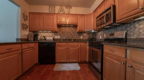 5060 Spinnaker Ln #E, Crown Point, IN 46307 photo 12
