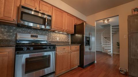 5060 Spinnaker Ln #E, Crown Point, IN 46307 photo 14