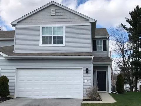 220 Sweetbriar Ct, Lowell, IN 46356 photo 1
