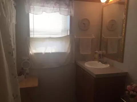 4085 Heritage Dr, Wheatfield, IN 46392 photo 8