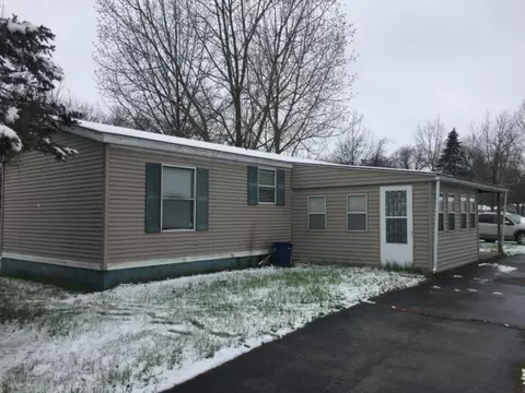 4085 Heritage Dr, Wheatfield, IN 46392 photo 12