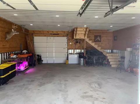 462 E 700, Wheatfield, IN 46392 photo 12