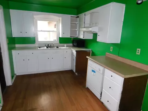 4044 Chase St, Gary, IN 46408 photo 8
