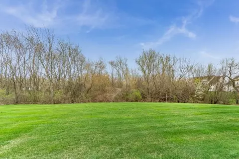 8023 Knickerbocker Pl, Dyer, IN 46311 photo 18