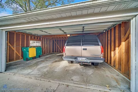 8316 Walnut Dr, Munster, IN 46321 photo 24