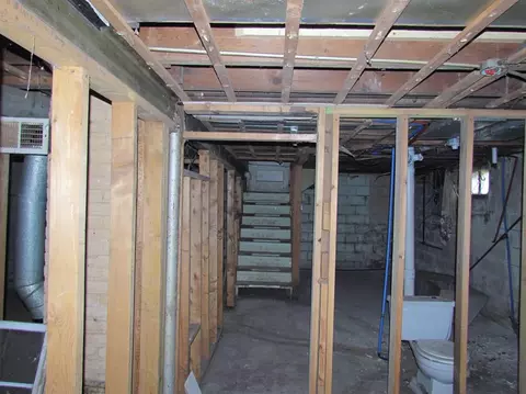 628 Mississippi St, Gary, IN 46402 photo 8