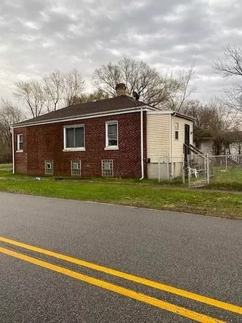 800 Vermont St, Gary, IN 46402 photo 2