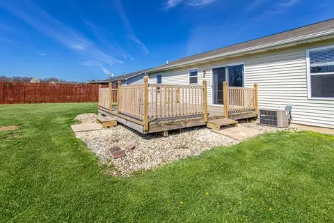 1164 Whitney St, Burns Harbor, IN 46304 photo 26