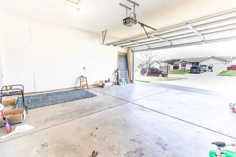1164 Whitney St, Burns Harbor, IN 46304 photo 20