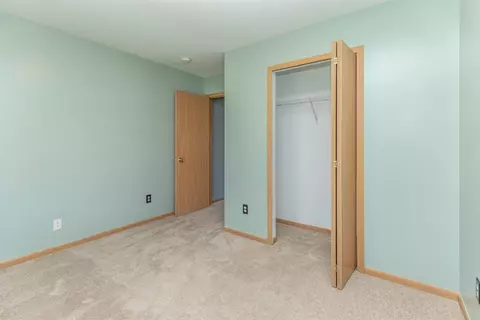 1164 Whitney St, Burns Harbor, IN 46304 photo 15