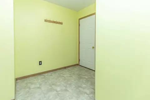 1164 Whitney St, Burns Harbor, IN 46304 photo 18