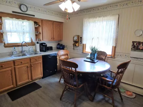 315 E Glen Park Ave, Griffith, IN 46319 photo 4