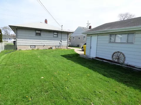 315 E Glen Park Ave, Griffith, IN 46319 photo 11