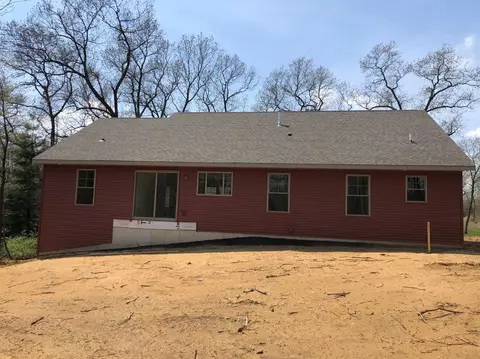 10563 Georgetown Dr, De Motte, IN 46310 photo 3