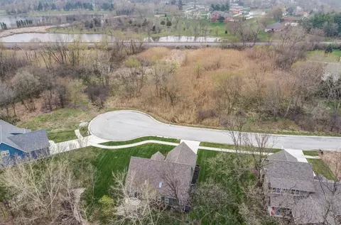 8653 Dena Ct, Saint John, IN 46373 photo 34