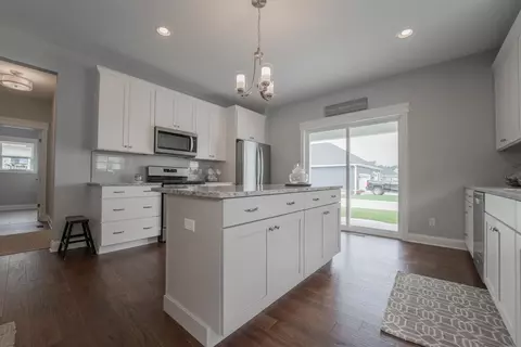 945 Hayfield Cir, Crown Point, IN 46307 photo 13