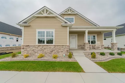 945 Hayfield Cir, Crown Point, IN 46307 photo 1