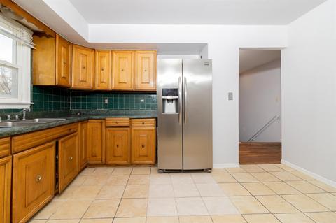 332 Minter Dr, Griffith, IN 46319 photo 11