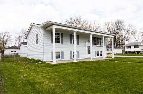 332 Minter Dr, Griffith, IN 46319 photo 3