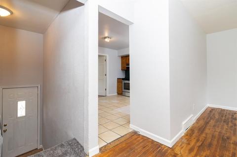 332 Minter Dr, Griffith, IN 46319 photo 8