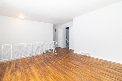 332 Minter Dr, Griffith, IN 46319 photo 7