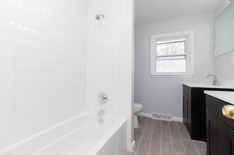 332 Minter Dr, Griffith, IN 46319 photo 13