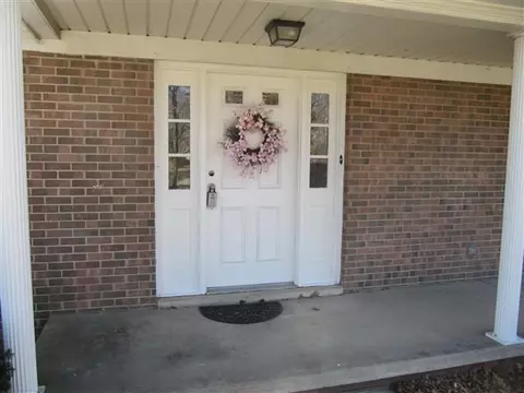 6985 Windsor Dr, De Motte, IN 46310 photo 2