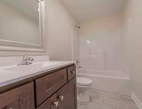 910 Veterans Ln, Crown Point, IN 46307 photo 10