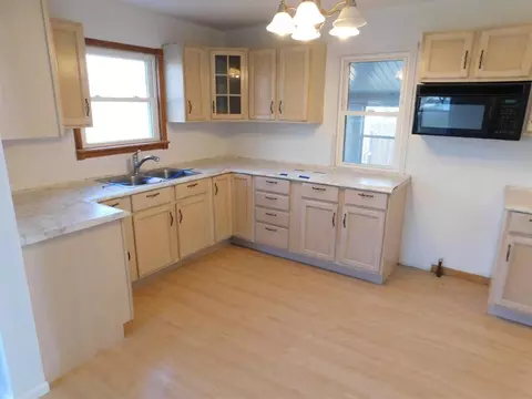 1407 N Cline Ave, Griffith, IN 46319 photo 12