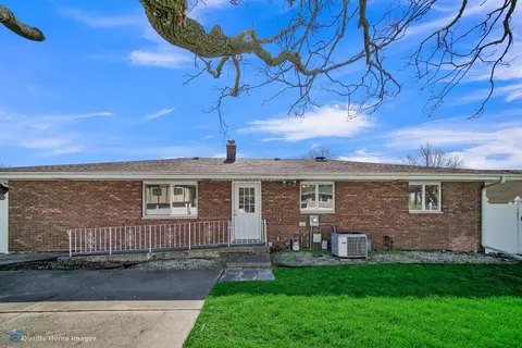 9544 Walnut Dr, Munster, IN 46321 photo 28