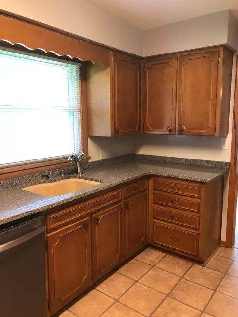 8451 Forest Ave, Munster, IN 46321 photo 11