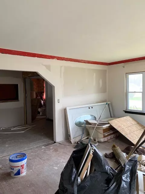 606 Clinton St, Gary, IN 46406 photo 5
