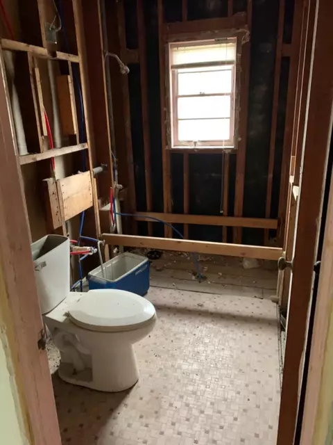 606 Clinton St, Gary, IN 46406 photo 13