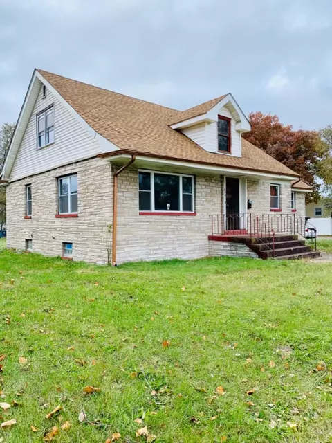 606 Clinton St, Gary, IN 46406 photo 1