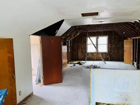 606 Clinton St, Gary, IN 46406 photo 17
