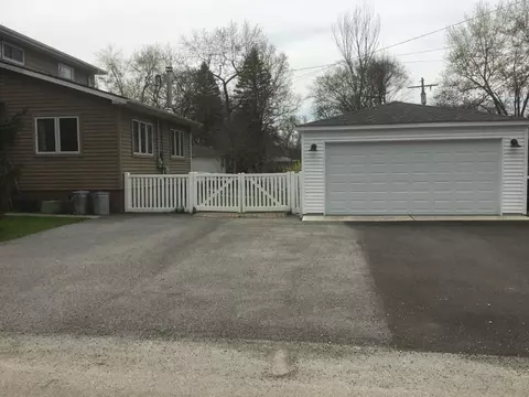 340 Michigan St, Porter, IN 46304 photo 6