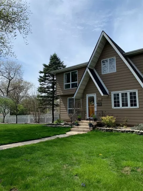 340 Michigan St, Porter, IN 46304 photo 4