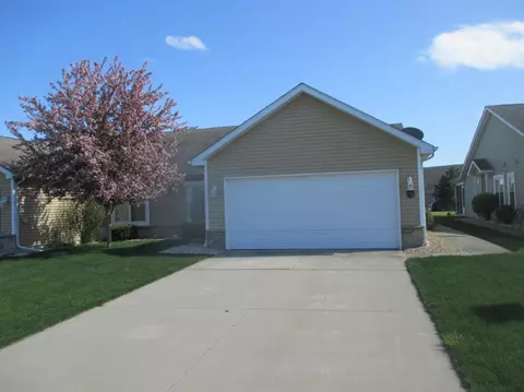 1821 E 105th Pl, Crown Point, IN 46307 photo 2
