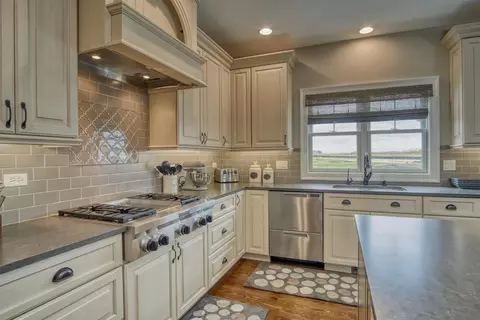 9772 Tall Grass Trl, Saint John, IN 46373 photo 10