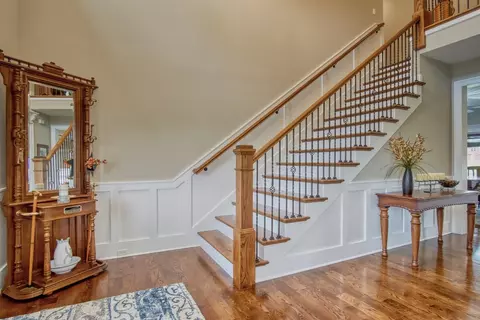 9772 Tall Grass Trl, Saint John, IN 46373 photo 3