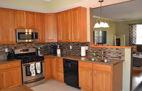 320 Sherman Ave, Burns Harbor, IN 46304 photo 10