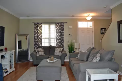 320 Sherman Ave, Burns Harbor, IN 46304 photo 5