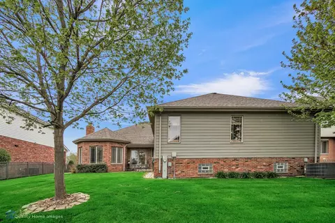 9999 Margo Ln, Munster, IN 46321 photo 27