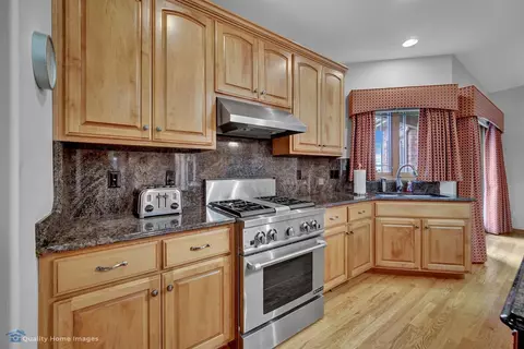 9999 Margo Ln, Munster, IN 46321 photo 7