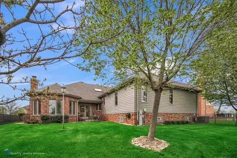 9999 Margo Ln, Munster, IN 46321 photo 22
